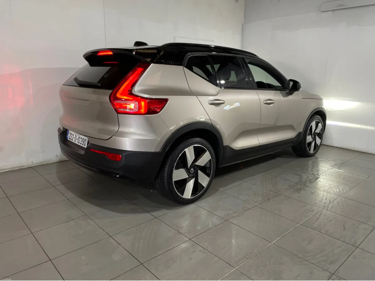 Volvo XC40 BEV 231 HP ULTIMATE 5DR AUTO BATTERY HE - Image 3