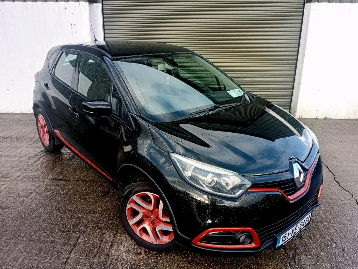 2015 RENAULT CAPTUR 1.5DCi ☆ IMMACULATE ☆ - Image 6