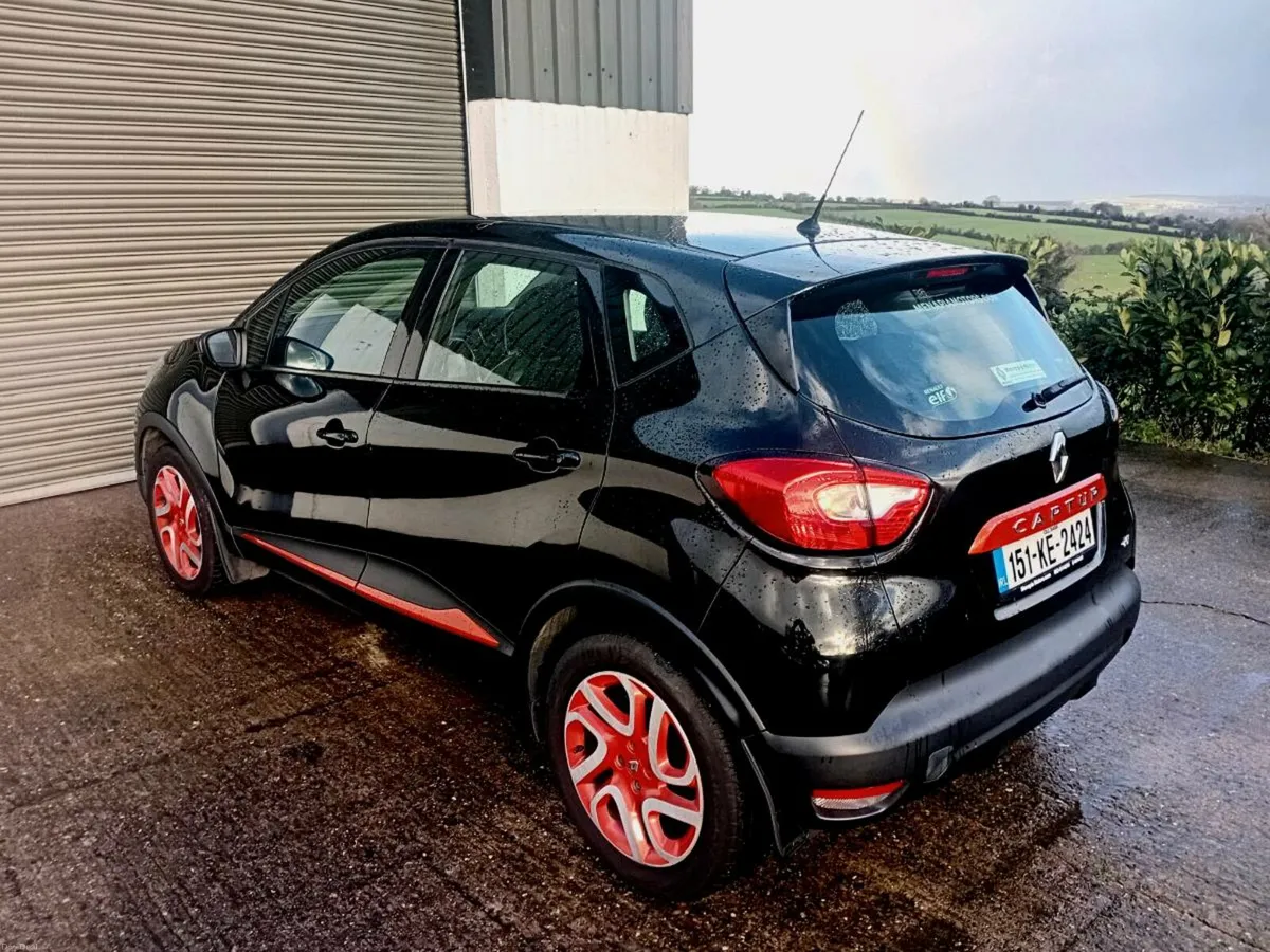 2015 RENAULT CAPTUR 1.5DCi ☆ IMMACULATE ☆ - Image 4