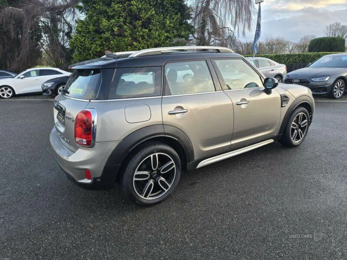 Mini Countryman DIESEL HATCHBACK - Image 5