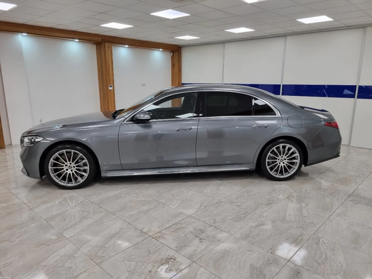 Mercedes-Benz S-Class S580 AMG LWB // 80KM BATTERY - Image 4