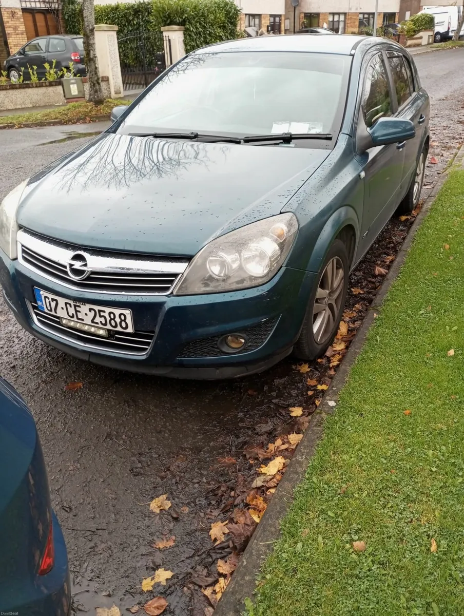 Opel Astra 2007 - Image 2
