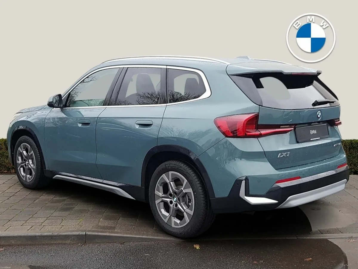 BMW iX1 iX1 eDrive20 xLine - Image 3