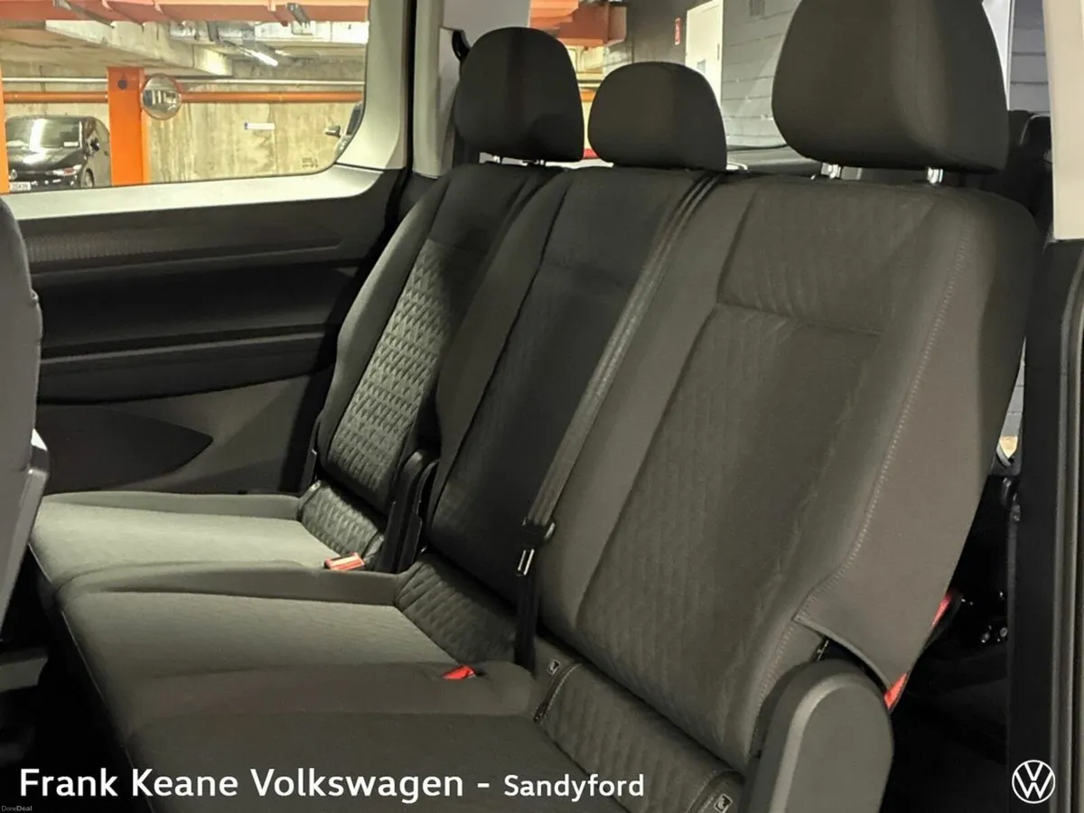 Volkswagen Caddy Maxi Life LIFE AUTO 2.0TDI 122BHP - Image 6