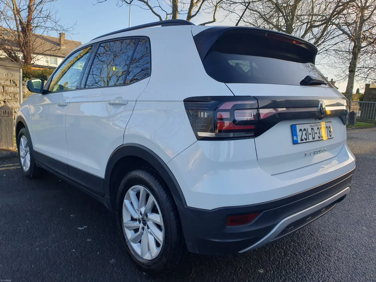 Volkswagen T-Cross 2023 , 1.0 TSI Automatic - Image 4