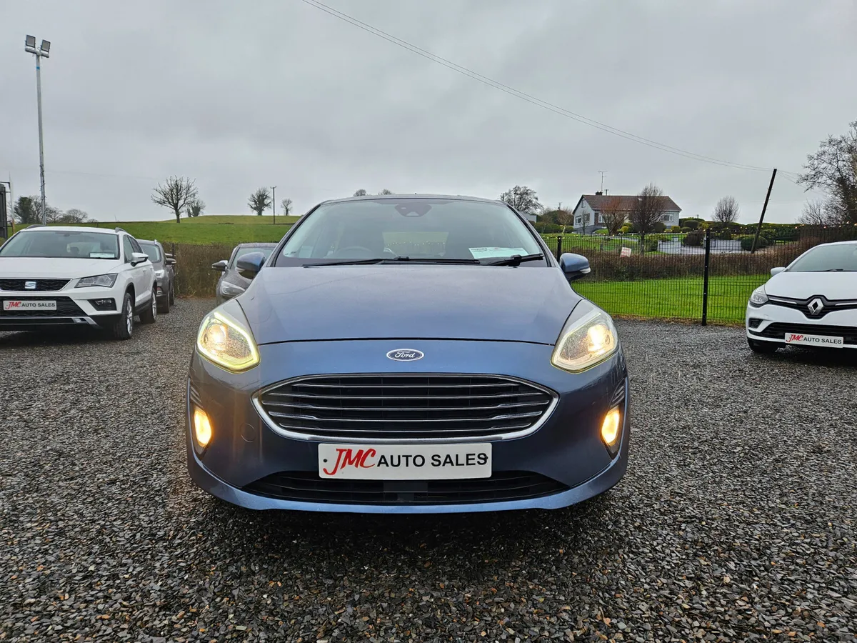 Ford Fiesta 2019 - Image 2