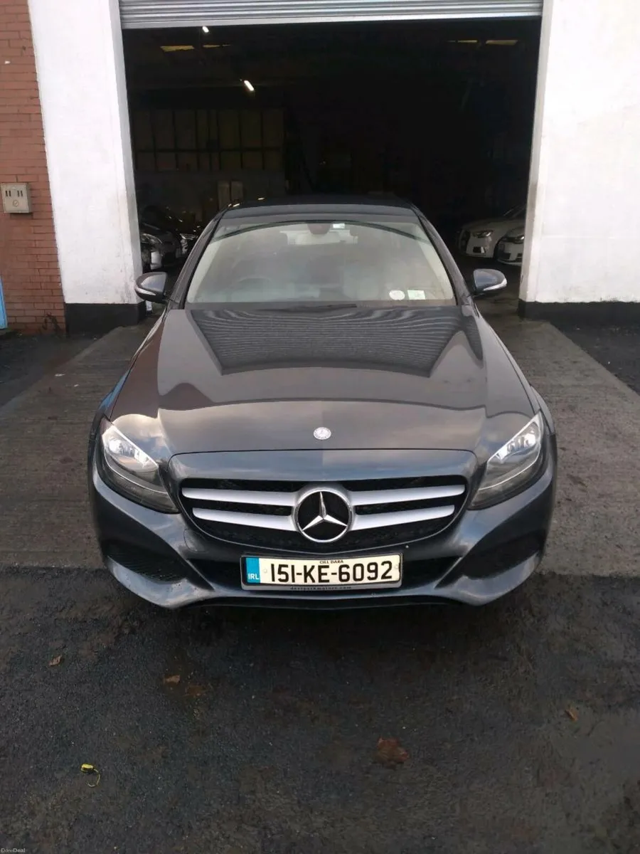 Mercedes C220 - Image 2