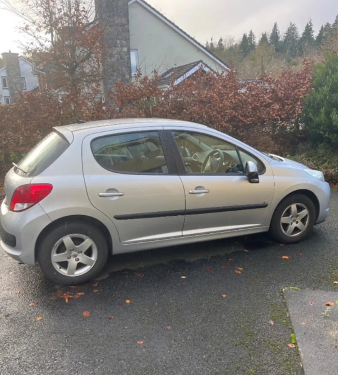 Peugeot 207 2011 - Image 3
