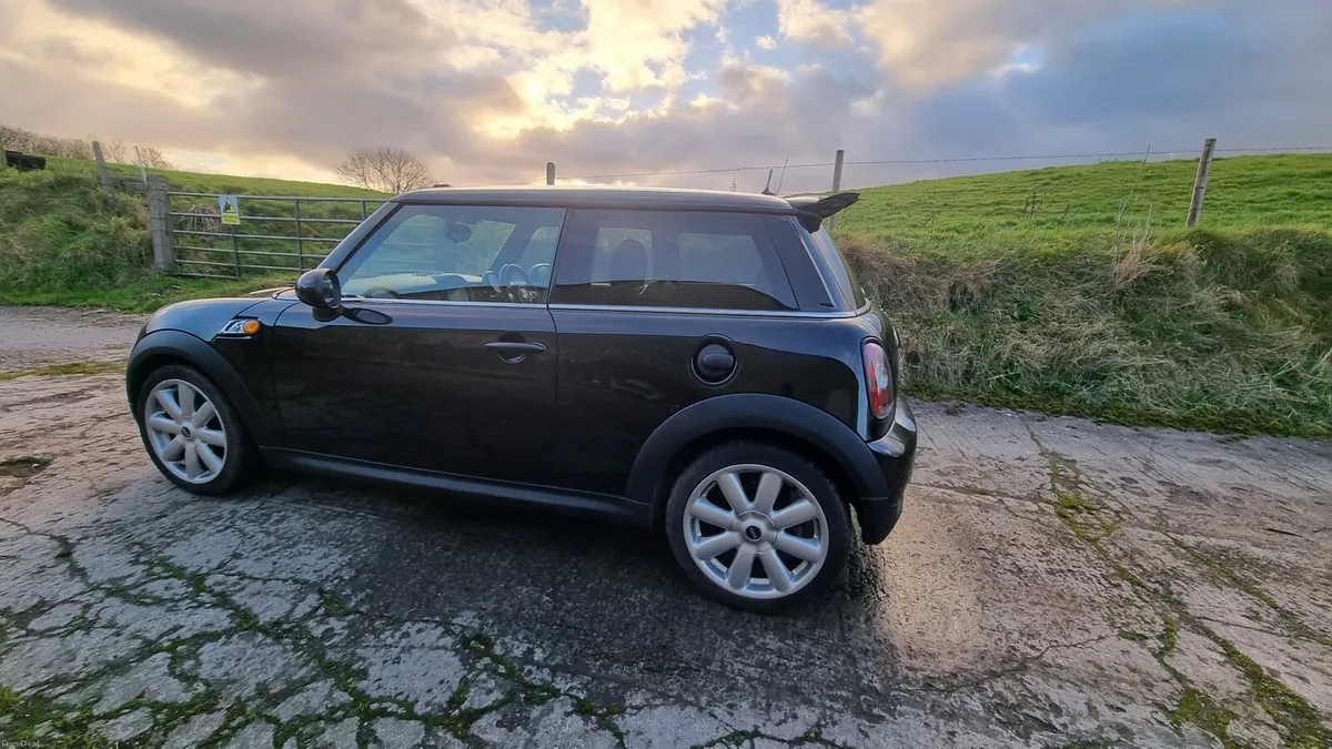 Mini Cooper s - Image 4