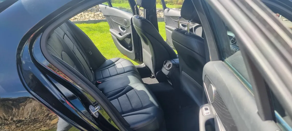 Mercedes-Benz C-Class 2017 - Image 3