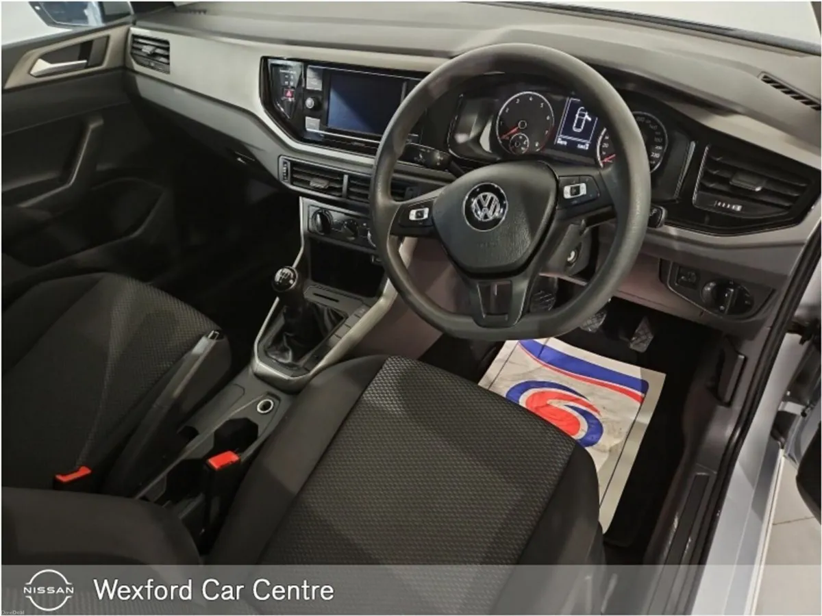 Volkswagen Polo 1.0 TSI  Trendline STOCK CLEARANCE - Image 3