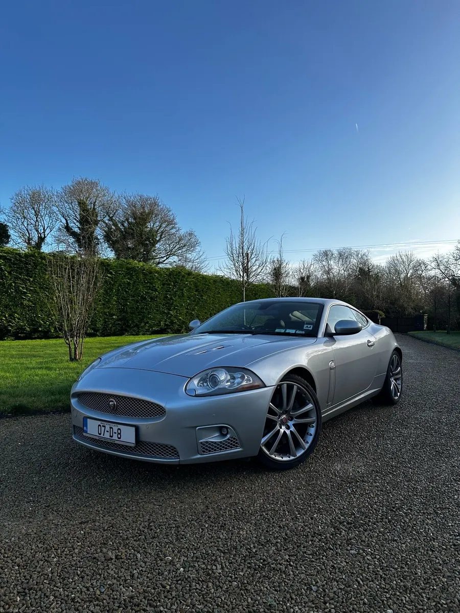 Jaguar XKR 4.2 V8 Supercharged - Image 1