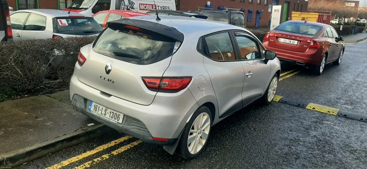 Renault clio - Image 3