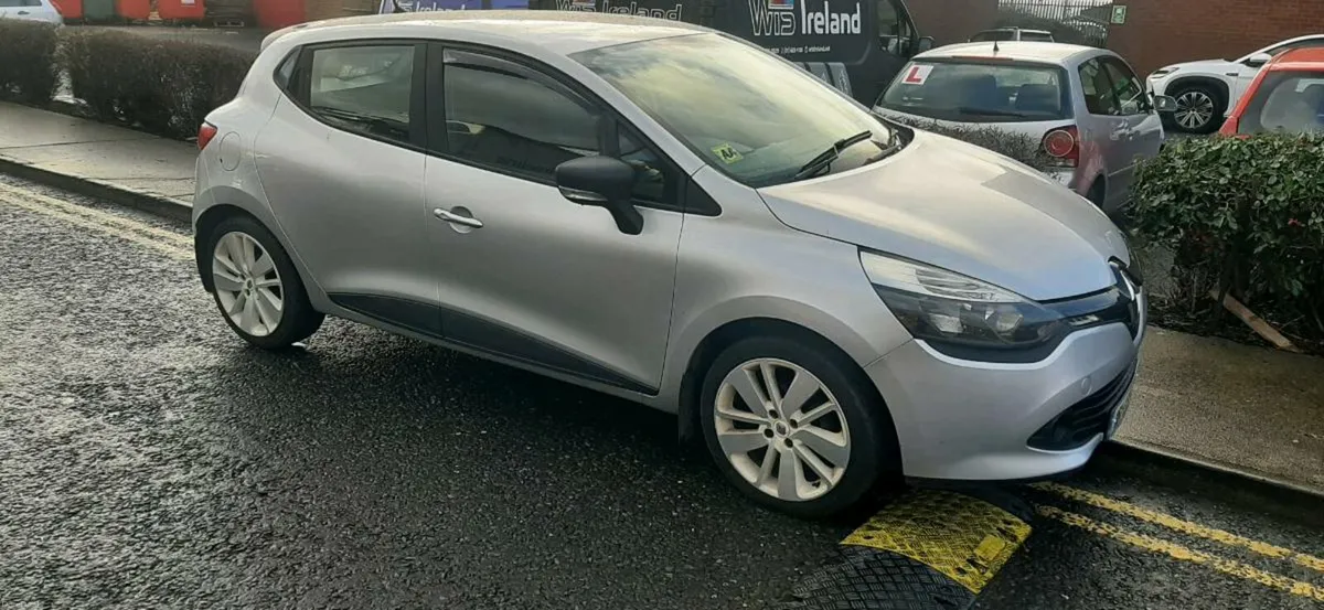 Renault clio - Image 4