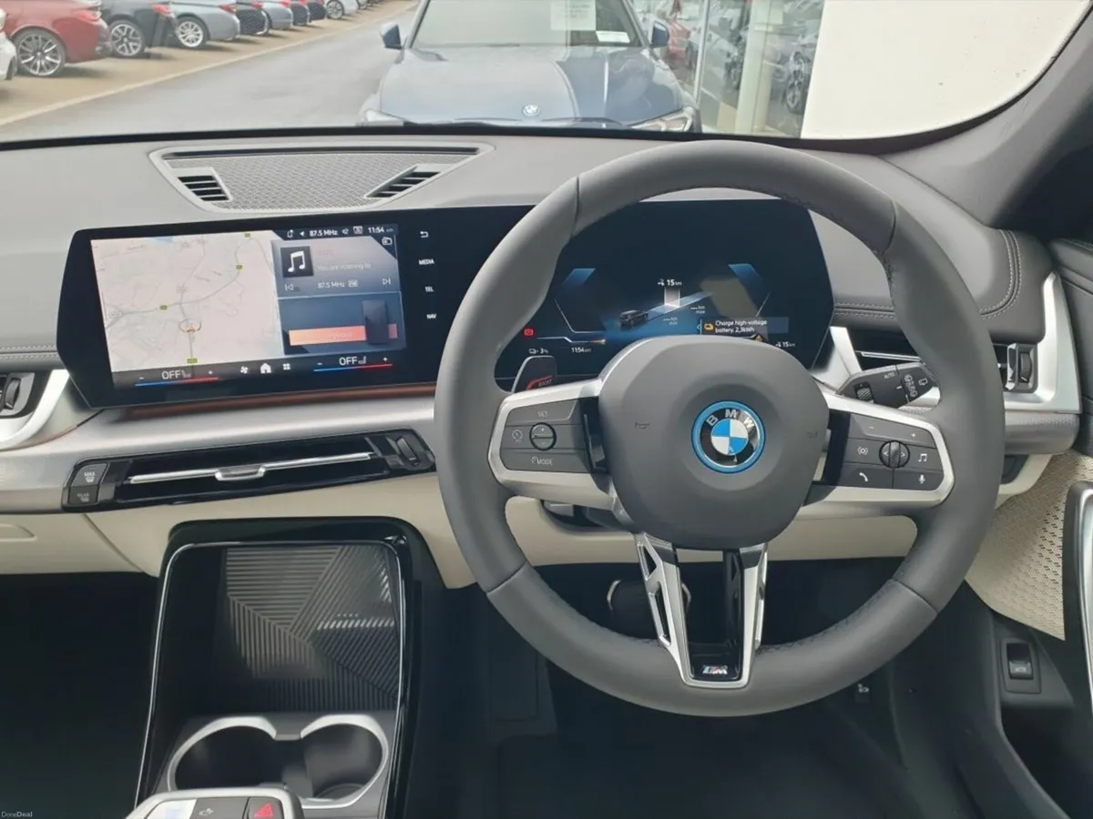 BMW iX1 eDrive20 M Sport - Image 5