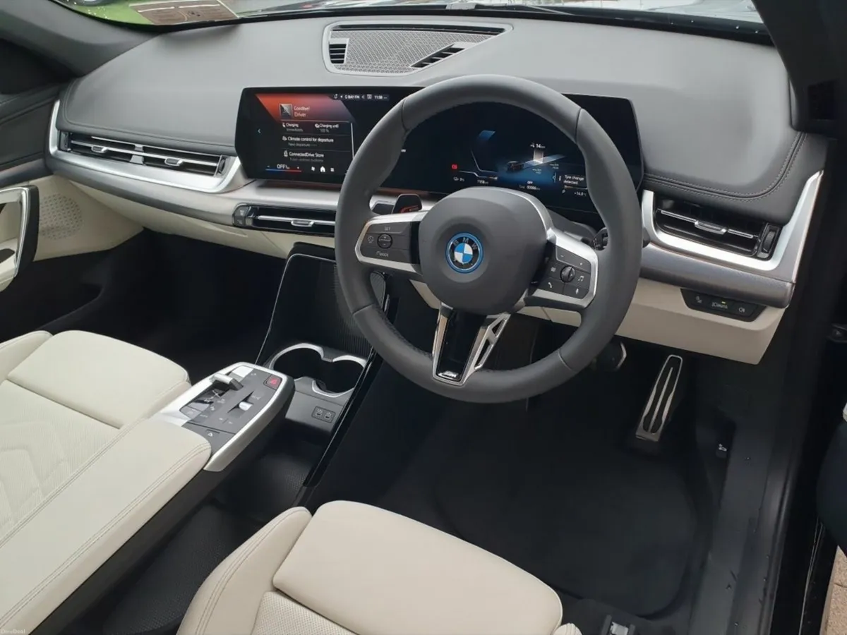 BMW iX1 eDrive20 M Sport - Image 6