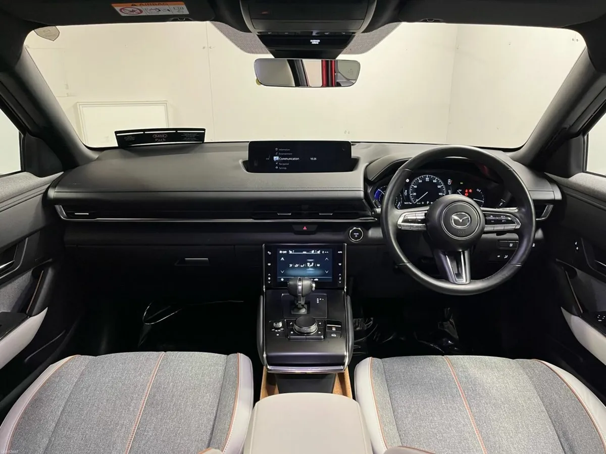 Mazda MX-30 GT Sport E-Skyactive 35.5kWh - Reversi - Image 4