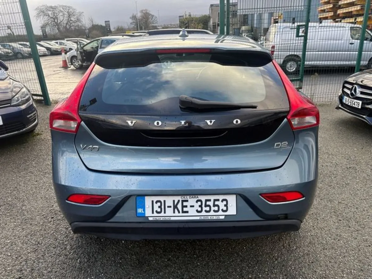 2013 Volvo V40 1.6L Diesel NCT 11/2026 + Taxed - Image 6