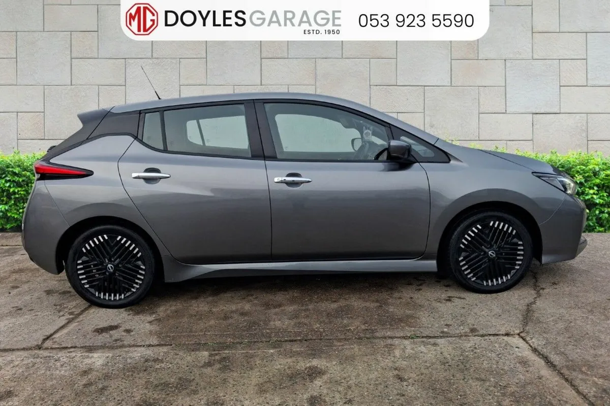 Nissan Leaf XE Cold Pack 40kWh - Image 2