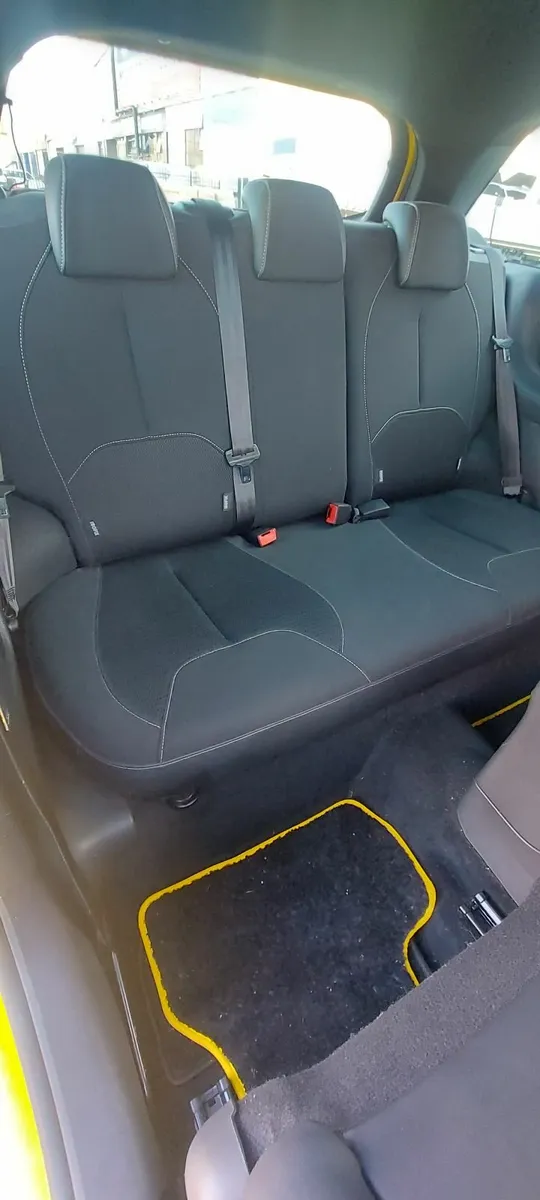 Citroen DS 3 2015 diesel - Image 3