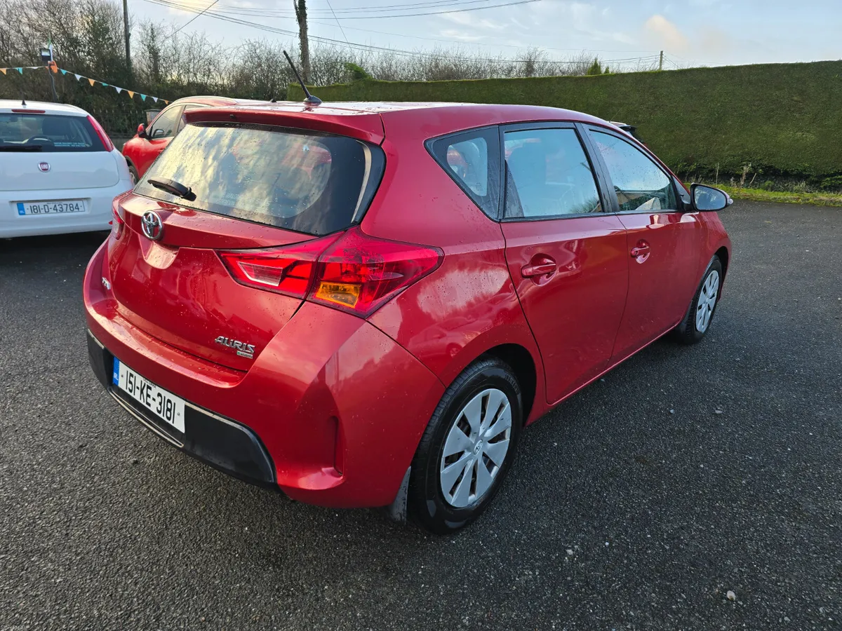 151 Toyota Auris 1.4 D4D Terra - Image 4