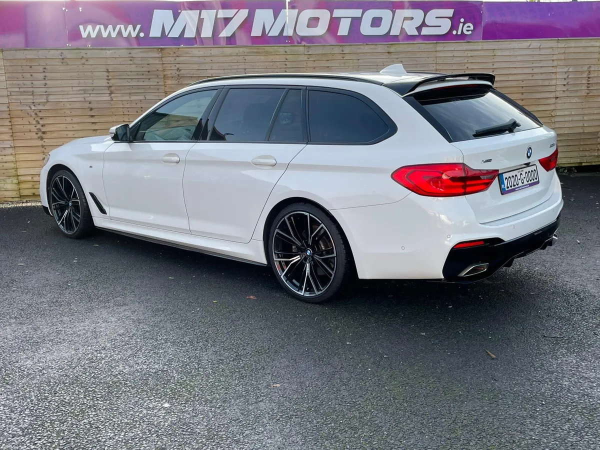 BMW 520D TOURING X-DRIVE - Image 3