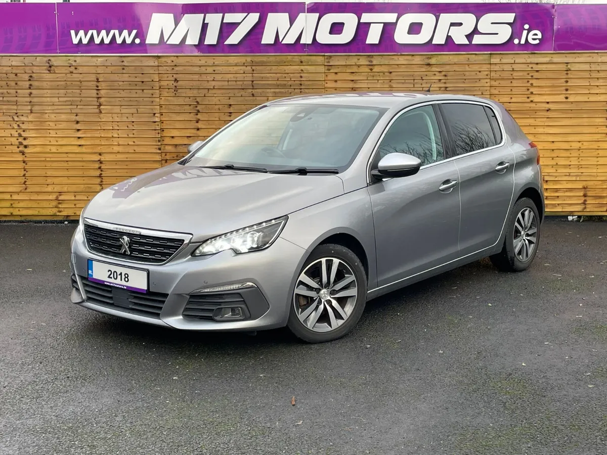 PEUGEOT 308 ALLURE! Low KMS - Image 2