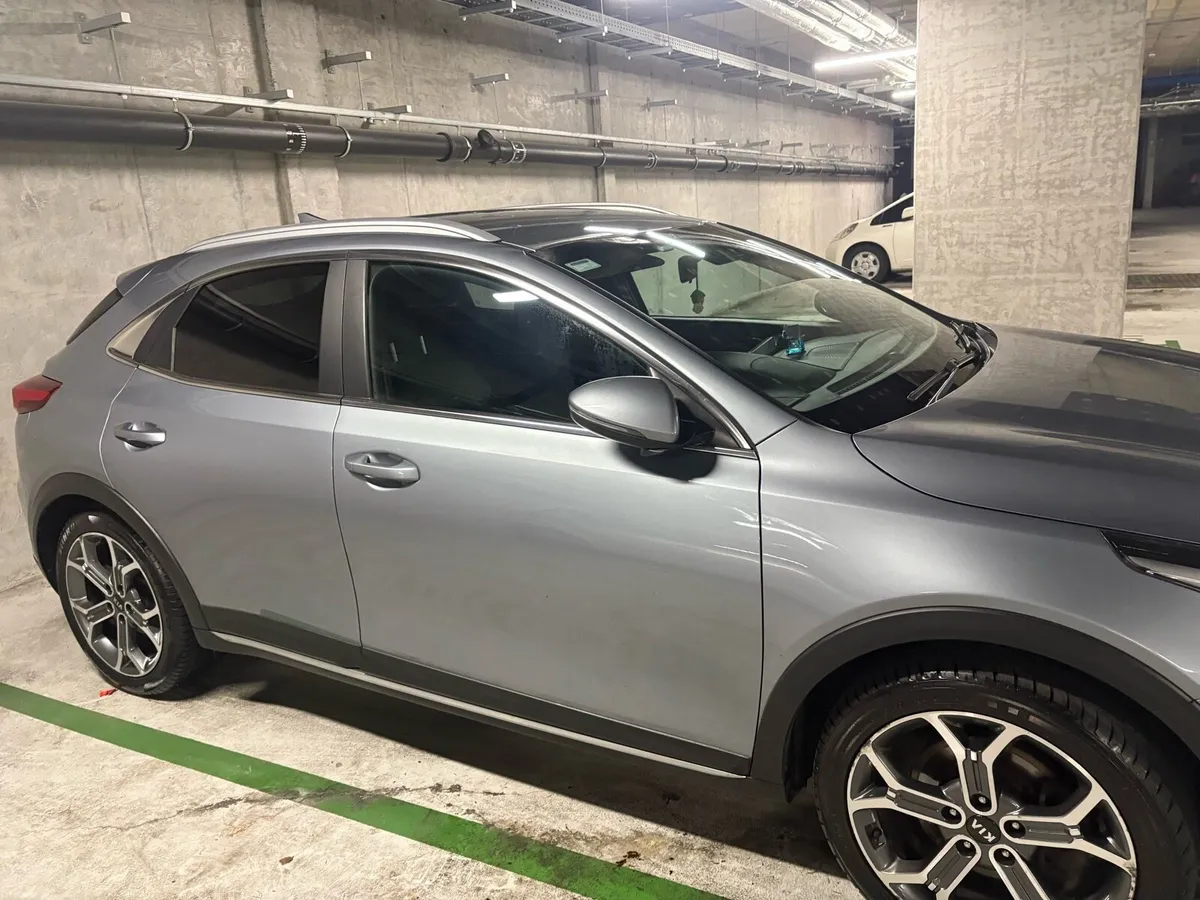 Kia x-Ceed high spec (K3 model) - Image 2