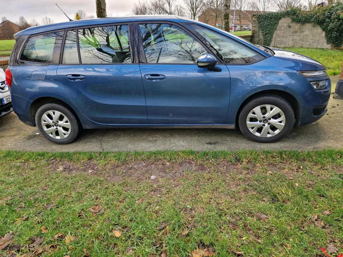 2016 citroen picasso 7 seats new nct 01/27 taxed - Image 2