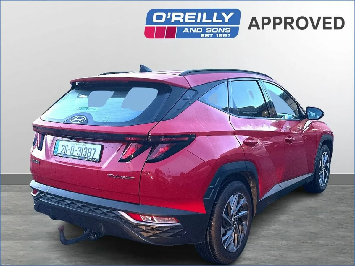 Hyundai Tucson 2WD Executive - Image 2