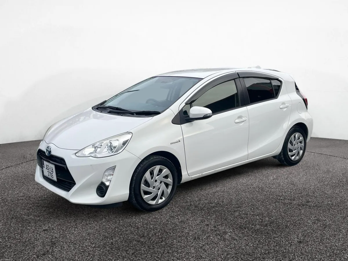 Toyota Aqua 2015 Auto Hybrid - Image 3