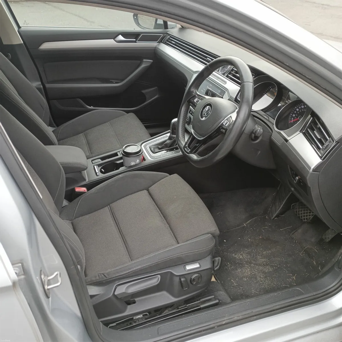 Volkswagen Passat 2019 - Image 1