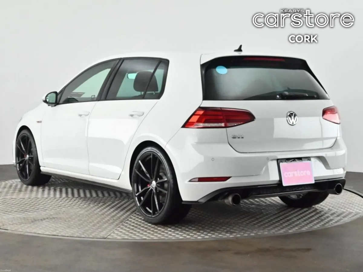 Volkswagen Golf 2.0 GTI Auto (Upgraded alloys) - Image 3