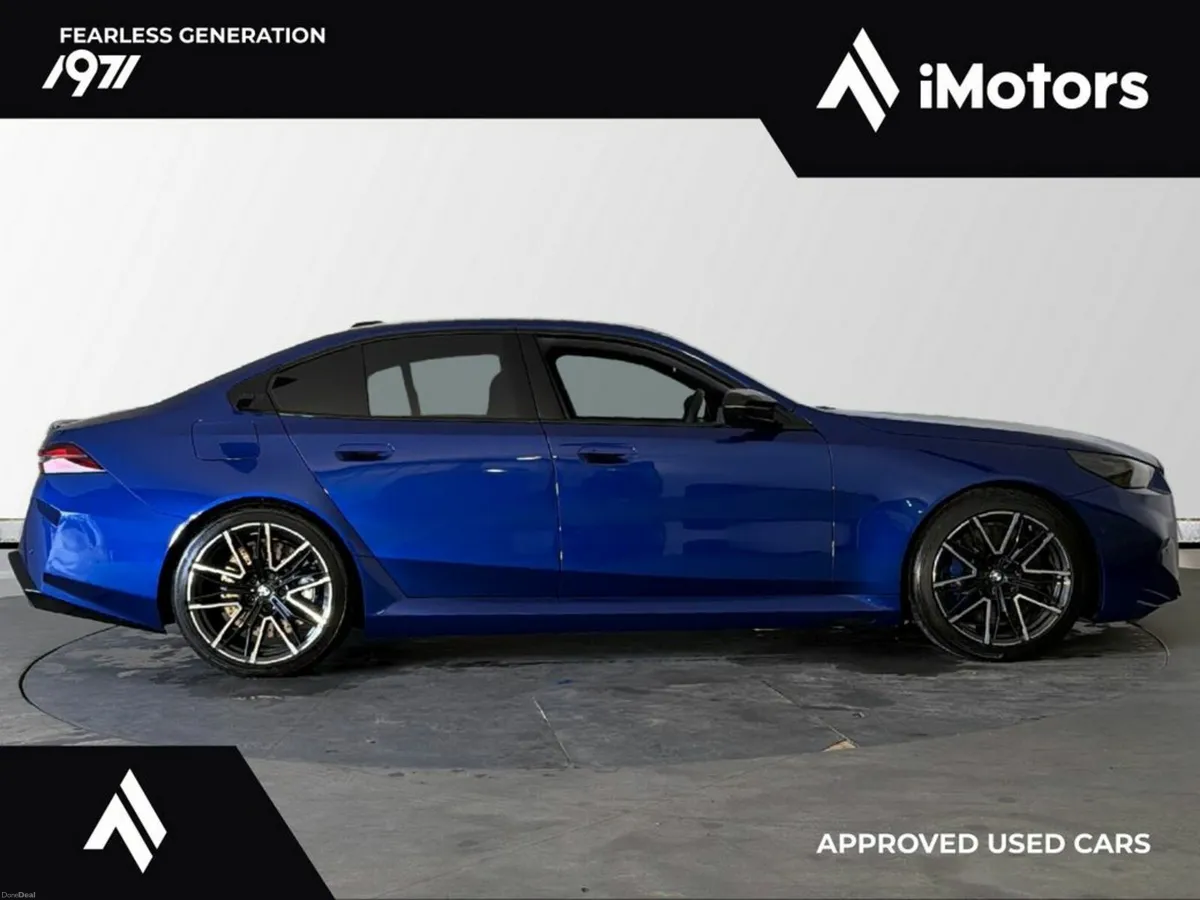 BMW M5 4.4 V8 727 BHP PLUG-IN HYBRID 4DR Auto - Image 2