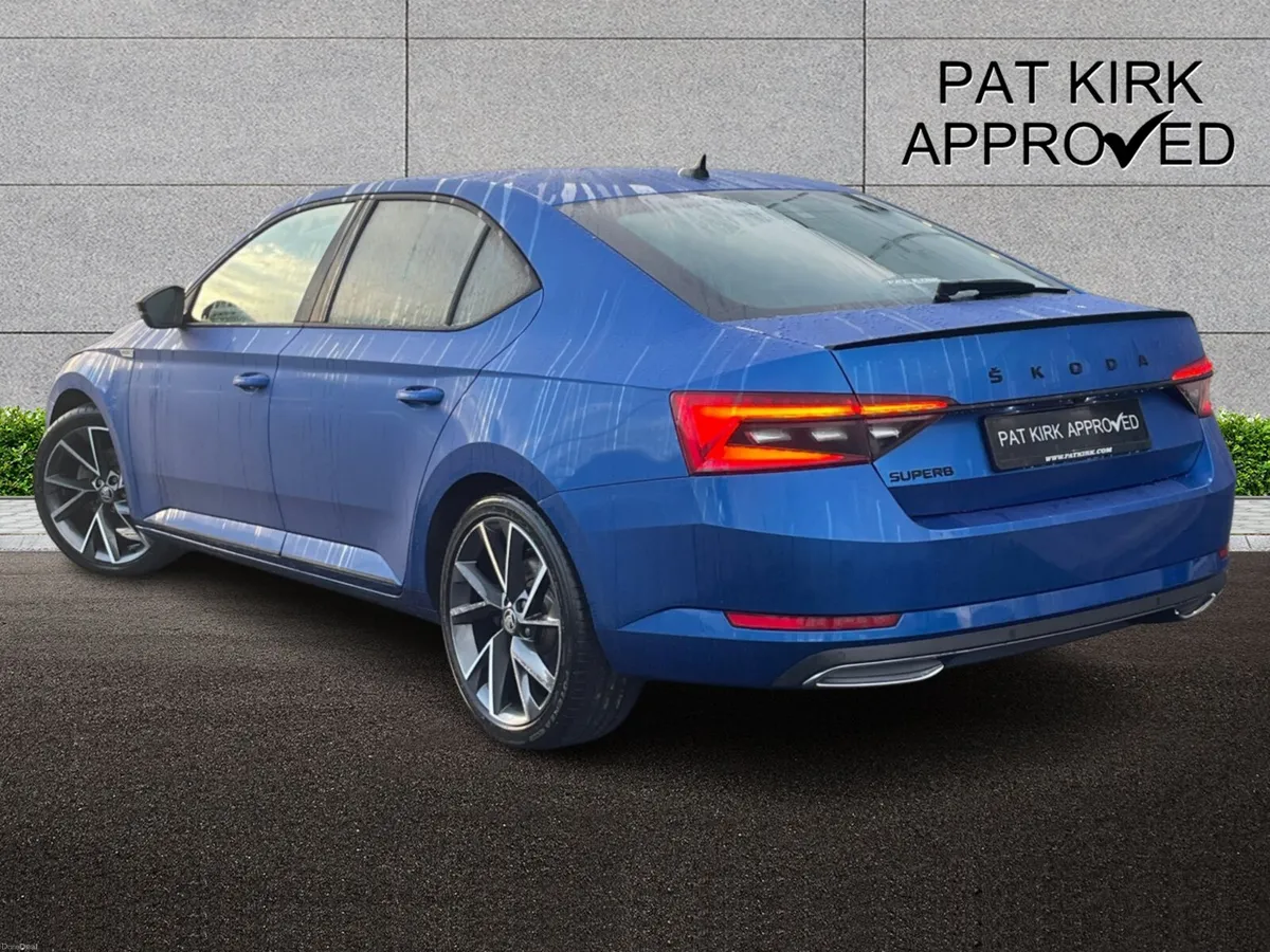 Skoda SUPERB Diesel Hatchback Sport Line Plus - Image 2