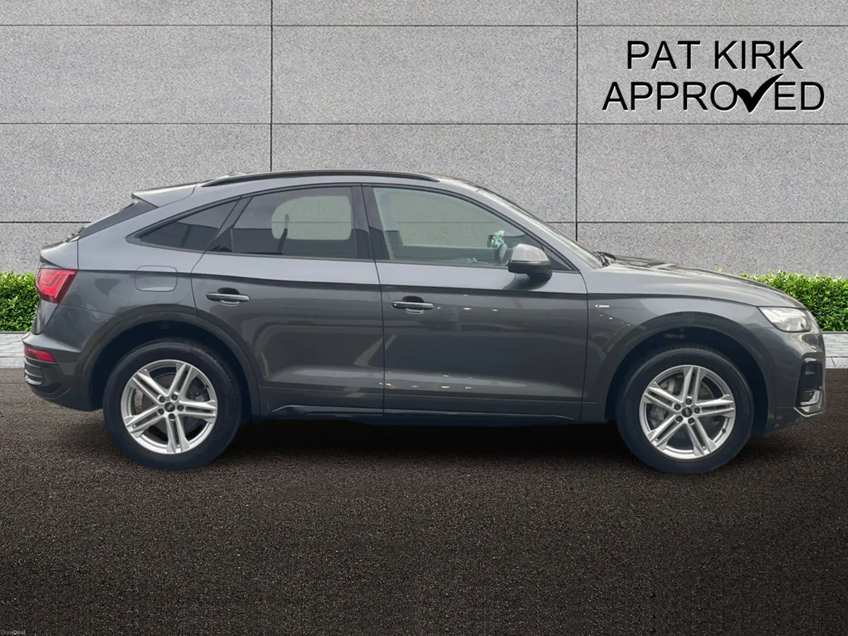 Audi Q5 Diesel Sportback S Line - Image 3