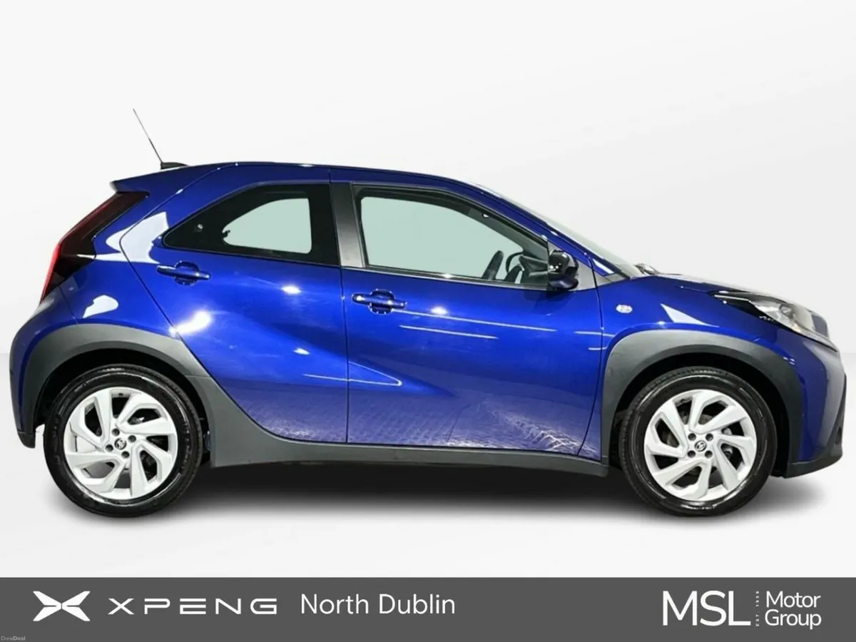Toyota Aygo X Pulse 1.0 - Reversing Camera - Air-C - Image 5