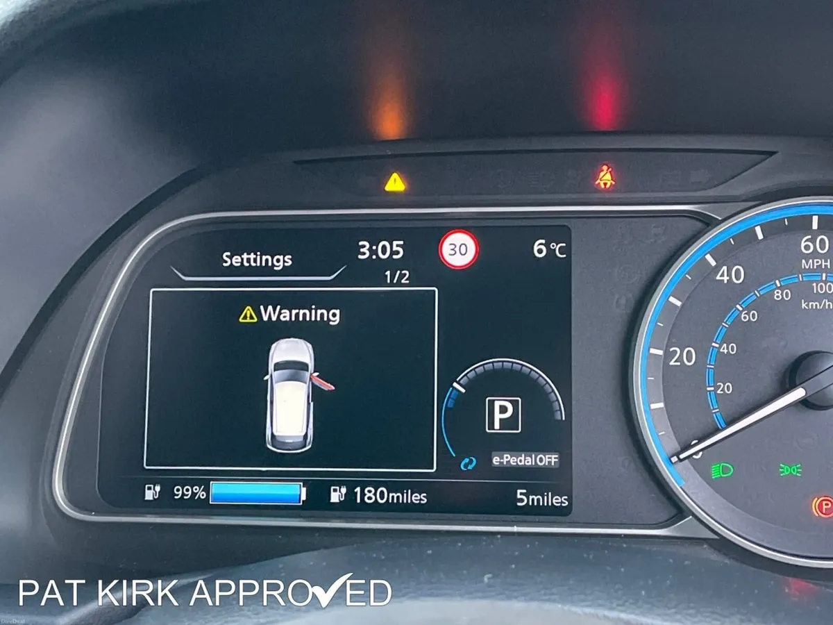 Nissan LEAF Leaf Hatchback Tekna - Image 6
