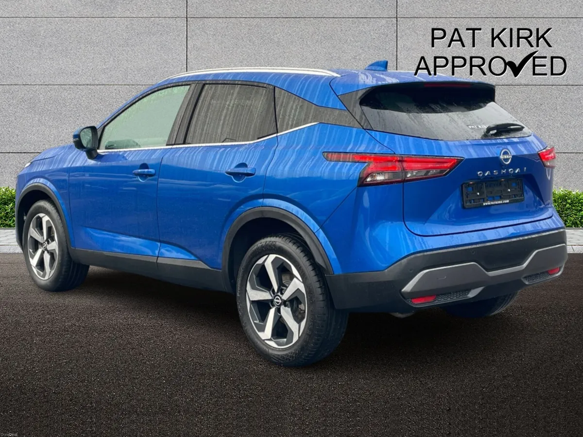 Nissan Qashqai Hatchback N-Connecta - Image 2