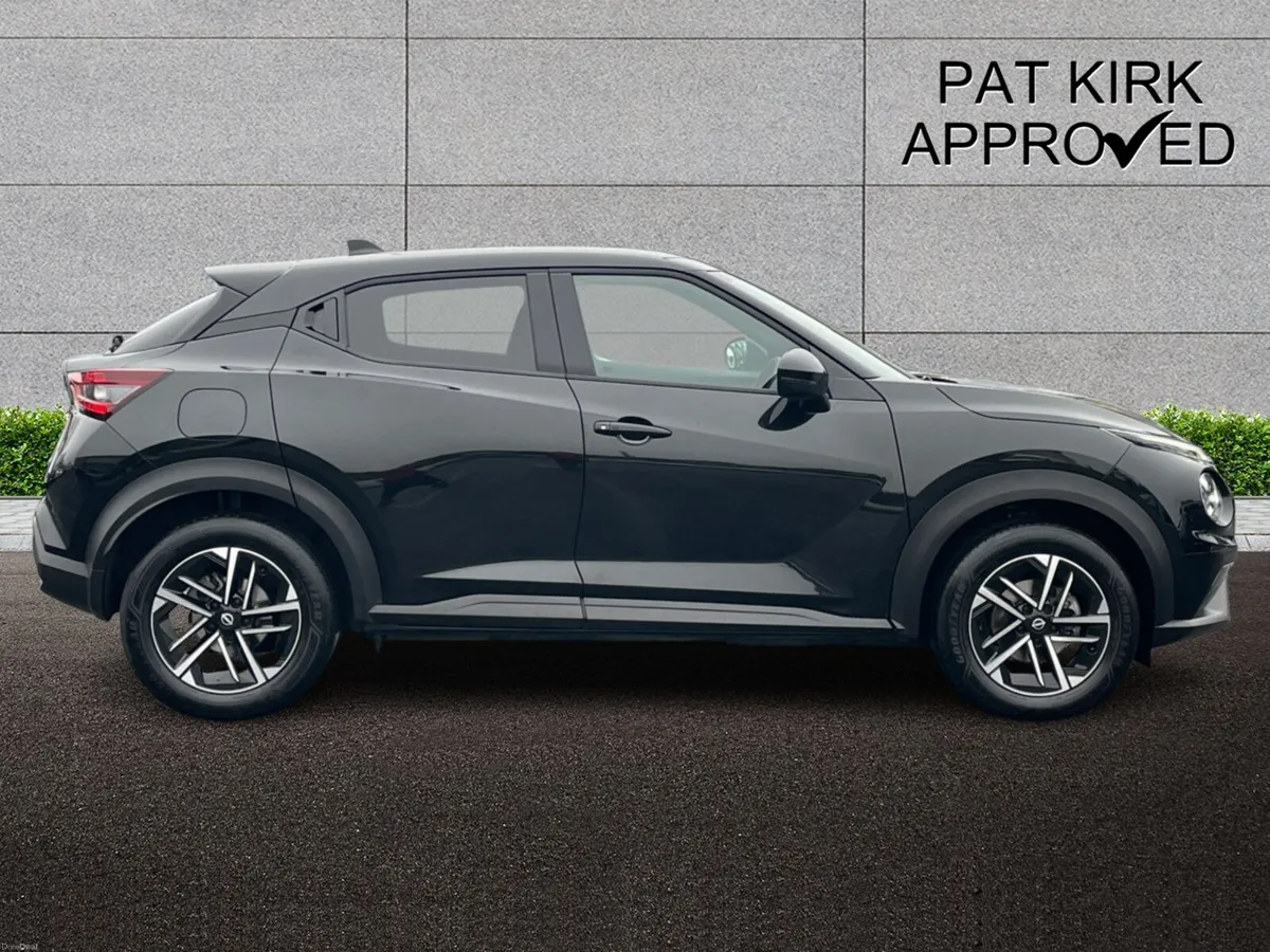 Nissan Juke Hatchback N-Connecta - Image 3