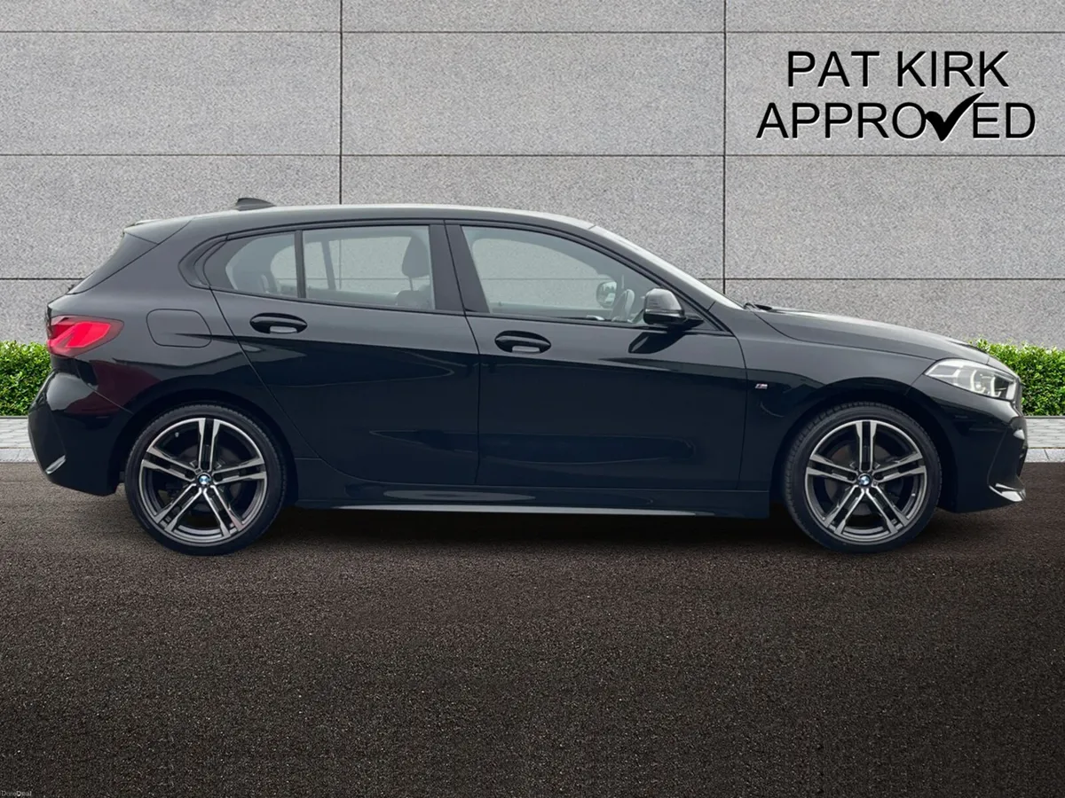 BMW 1 Series Hatchback M Sport - Image 3