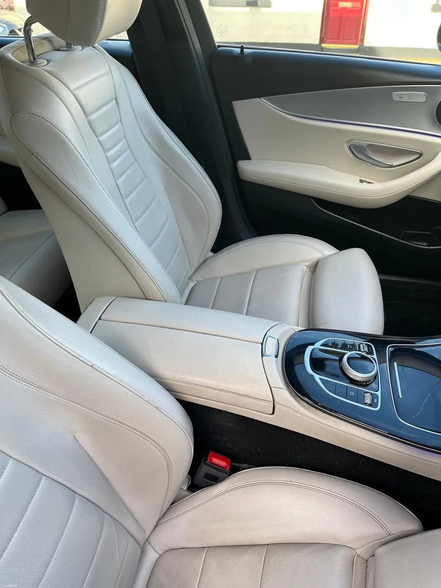 Mercedes E 200 D - Image 3