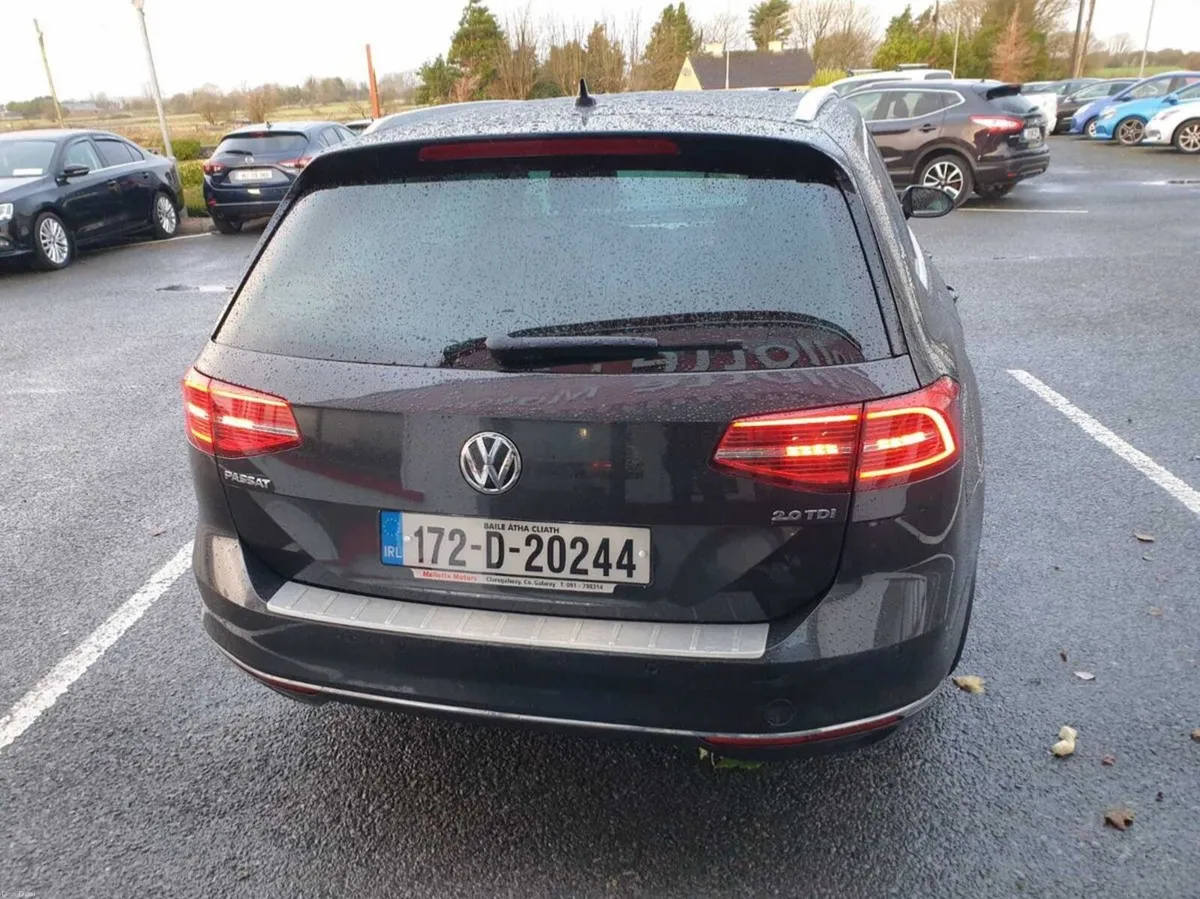Volkswagen Passat 2017 - Image 4