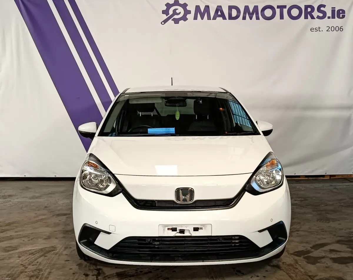 201 Honda Fit GR1 1.3 Petrol Automatic - Image 2