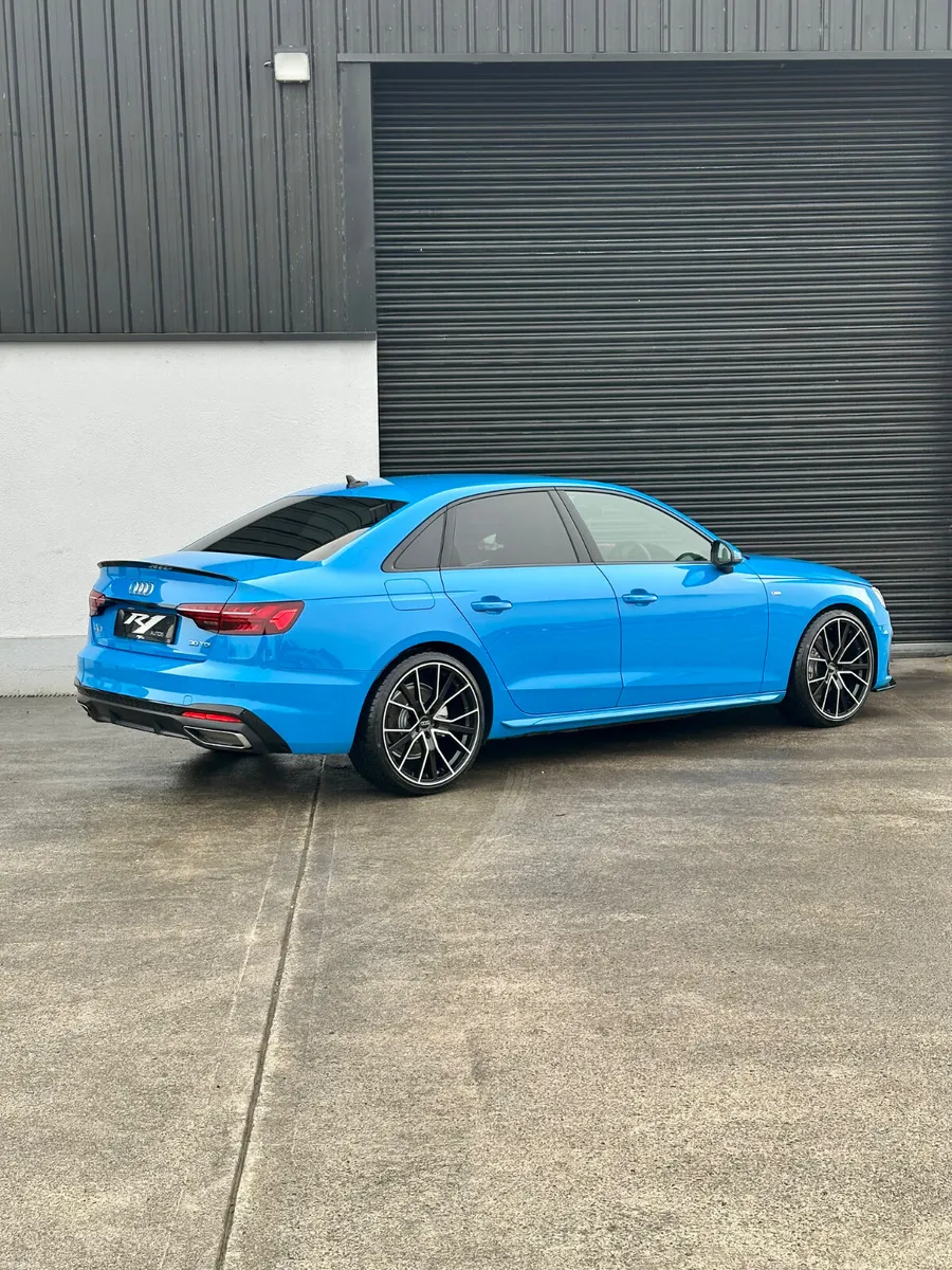 2022 AUDI A4 SLINE AUTO TURBO BLUE - Image 2