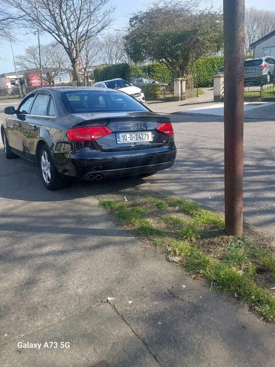 2010 Audi  A4 2.0 Diesel €2700 no text messages - Image 6