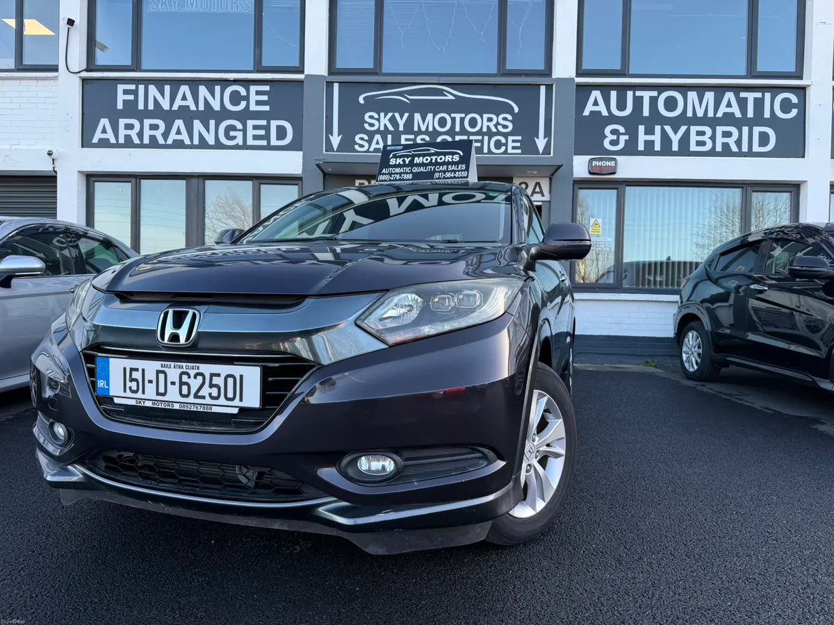 2015 Honda HRV(Vezel)1.5 Hybrid Auto,CAR PLAY - Image 1