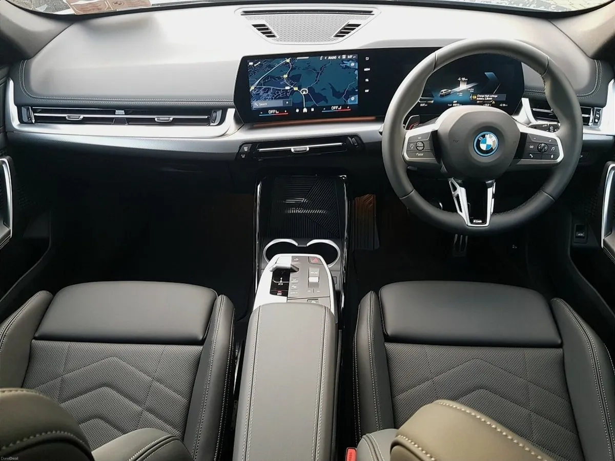 BMW iX1 iX1 eDrive20 M Sport - Image 4