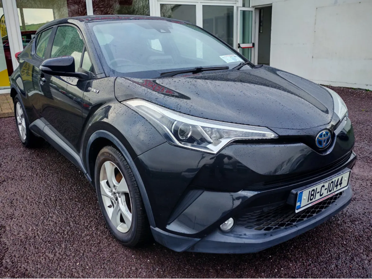 2018 Toyota CHR HYBRID LUNA 4DR AUTO - Image 1