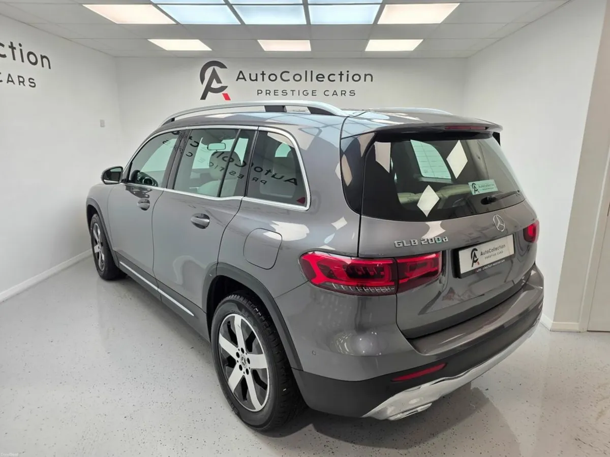 Mercedes-Benz GLB **GLB 200d**7 Seater** - Image 4